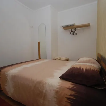 Hostal Wave